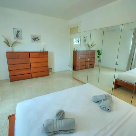 Spacious, Cozy 2bedroom Near Seafront Mkim1-1 Appartement *