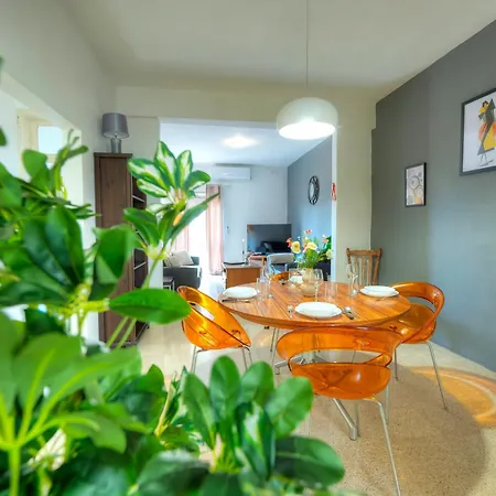 Spacious, Cozy 2bedroom Near Seafront Mkim1-1 Appartement Sliema