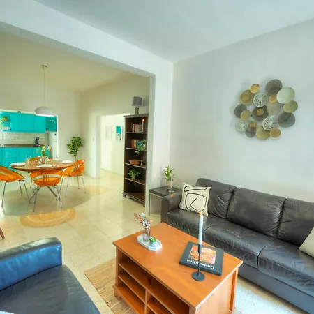 Spacious, Cozy 2bedroom Near Seafront Mkim1-1 * Sliema