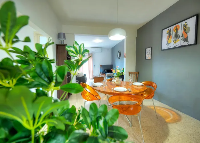 Spacious, Cozy 2bedroom Near Seafront Mkim1-1 Appartement Sliema