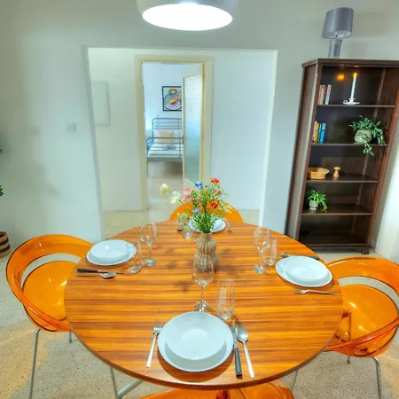 Spacious, Cozy 2bedroom Near Seafront Mkim1-1 Daire *